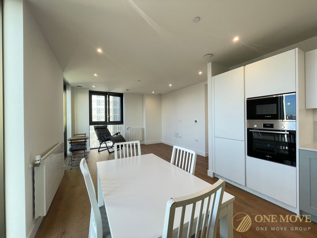 Property photo 3 of 25