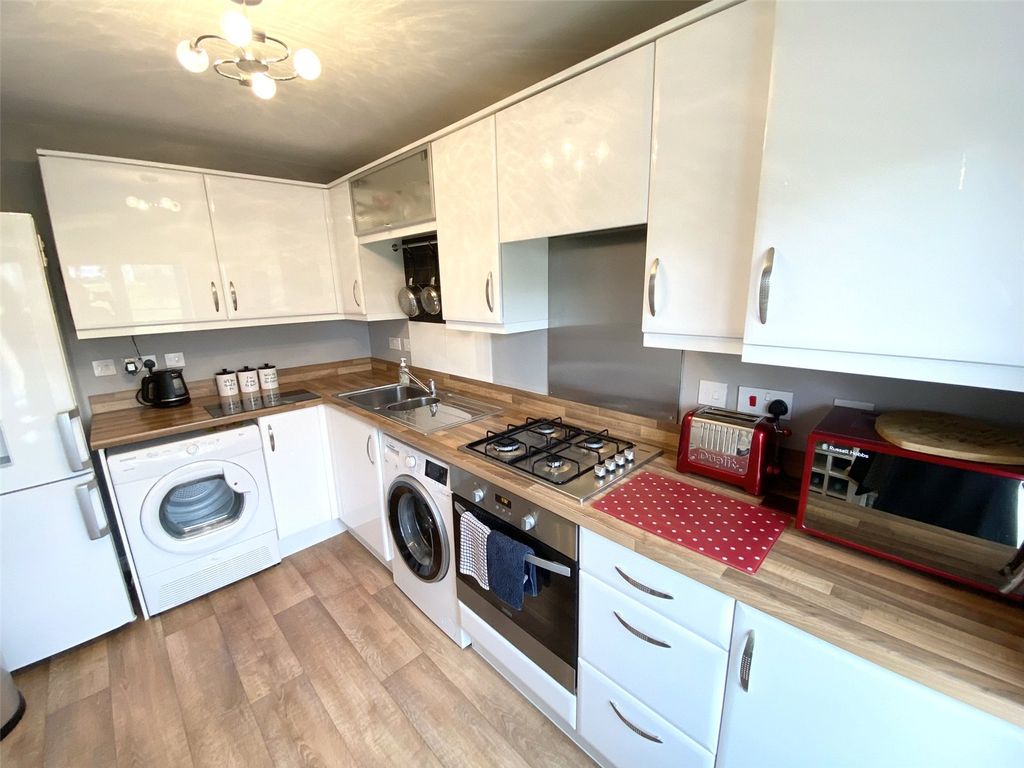 Property photo 3 of 24 Picture No. 17