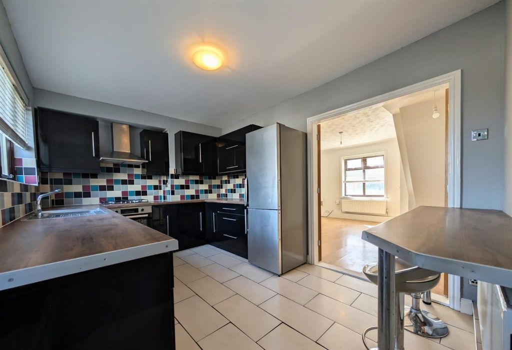 Property photo 2 of 7 Whatsapp Image 2026-03-13 At 1.34.33 Pm.Jpeg