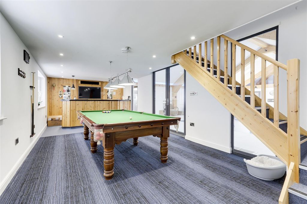 Property photo 3 of 45 5054.Jpg