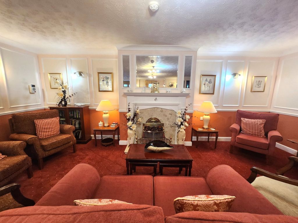 Property photo 2 of 13