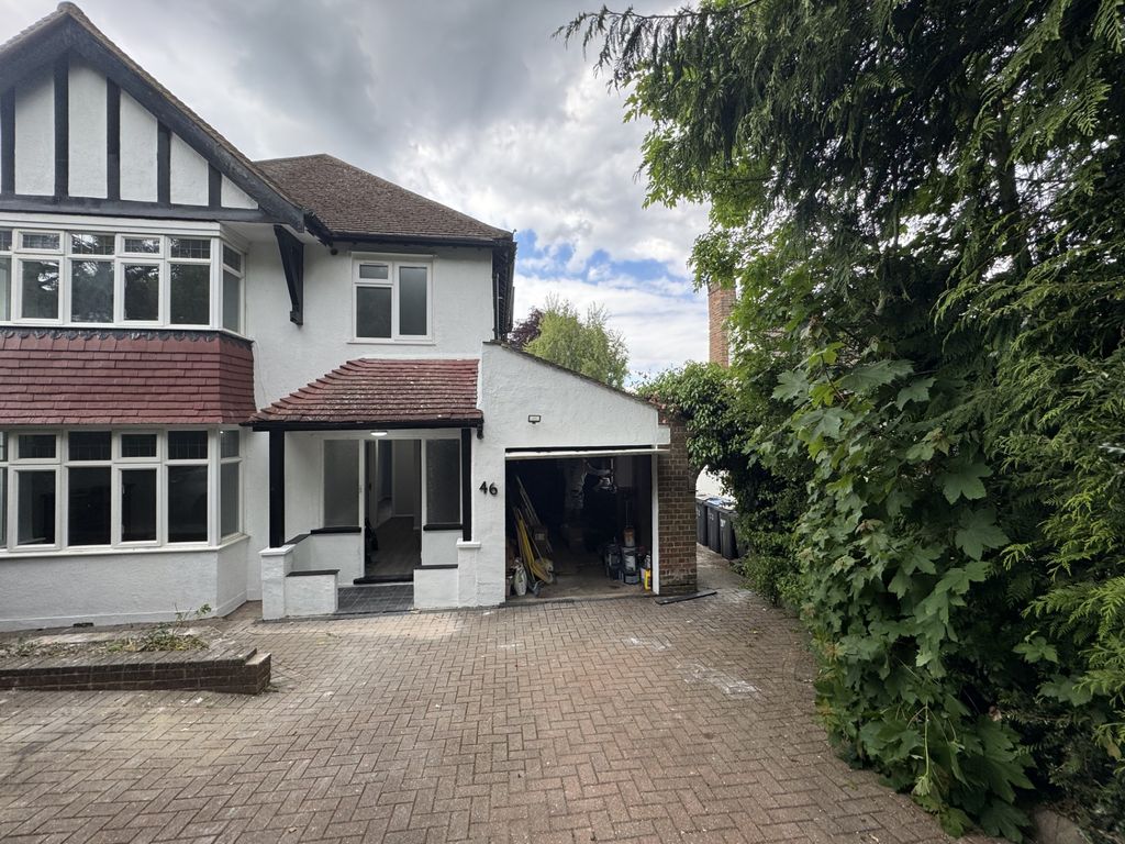 Property photo 1 of 14