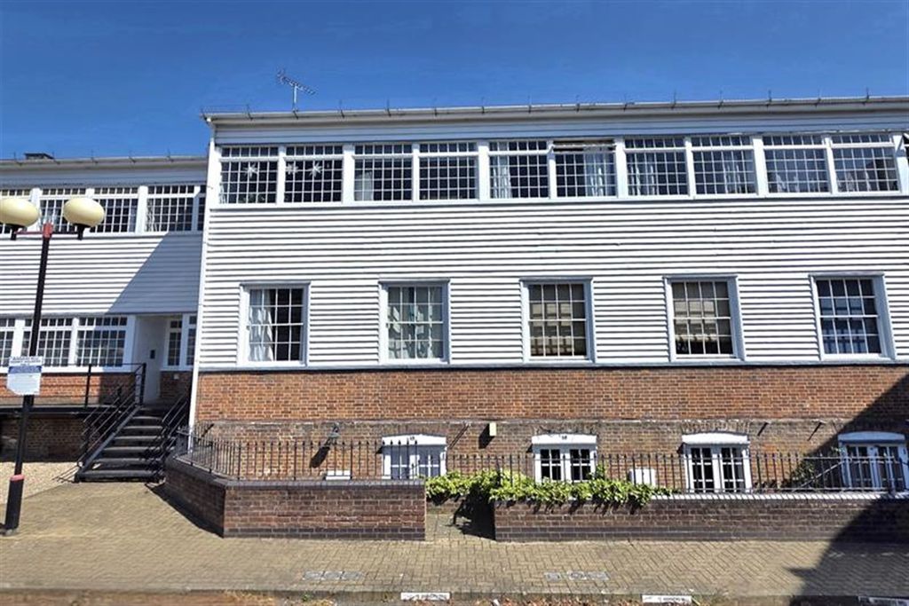 Property photo 1 of 12 (Main)
