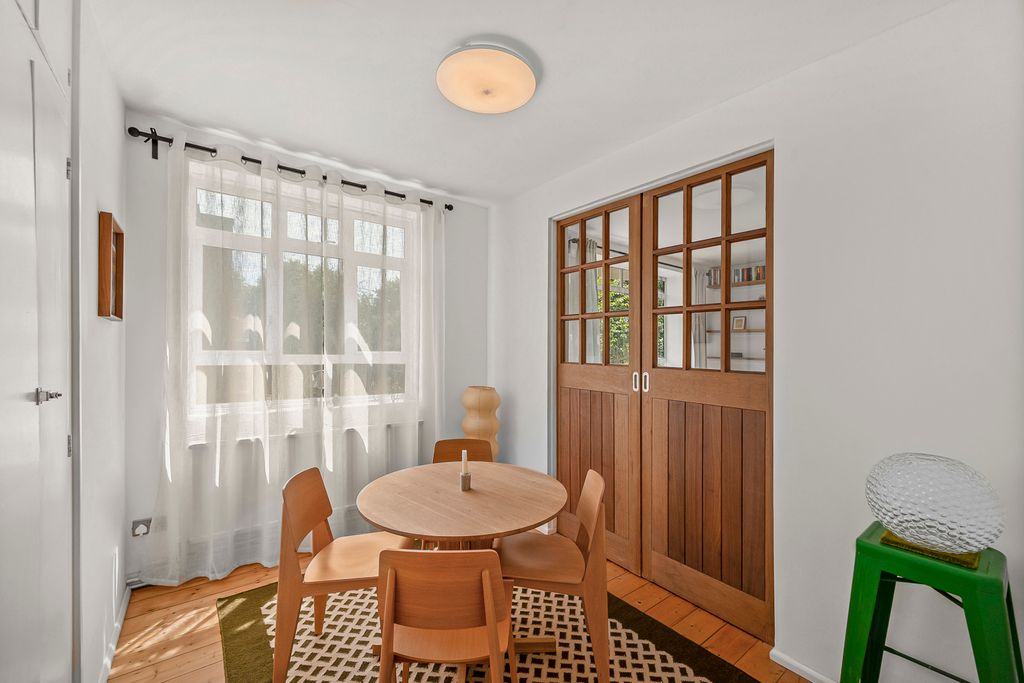 Property photo 3 of 10 Picture No. 06