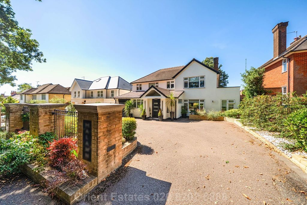 Property photo 1 of 13