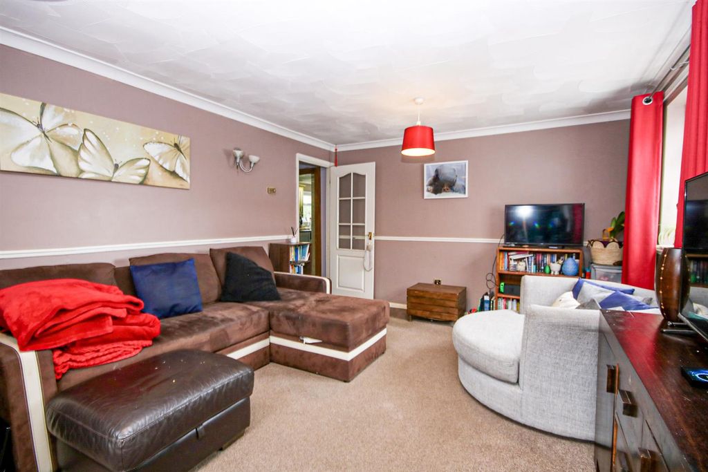 Property photo 3 of 20 21-Img_3866.Jpg