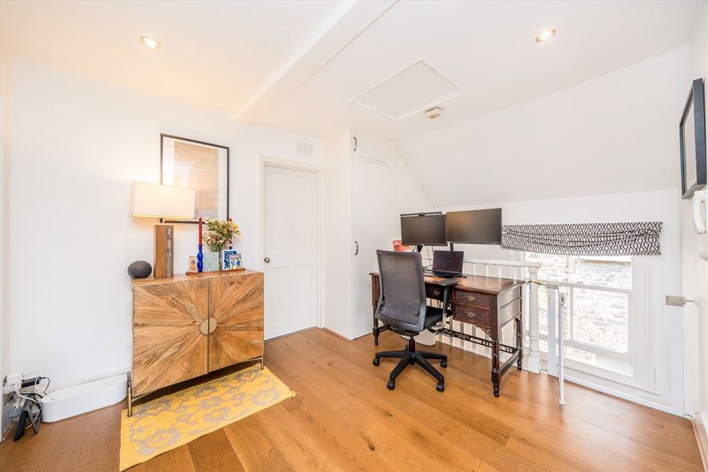 Property photo 3 of 7