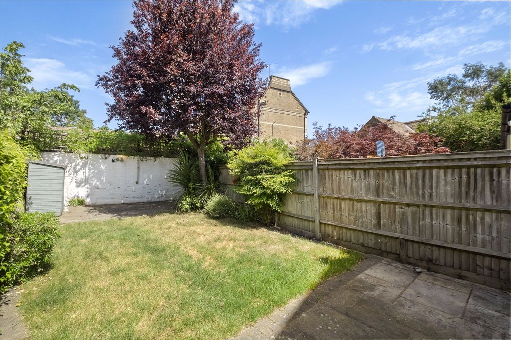 Property photo 2 of 13 Picture No. 22