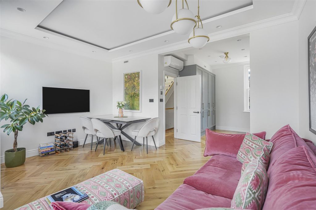 Property photo 2 of 16 Ped05676.Jpg