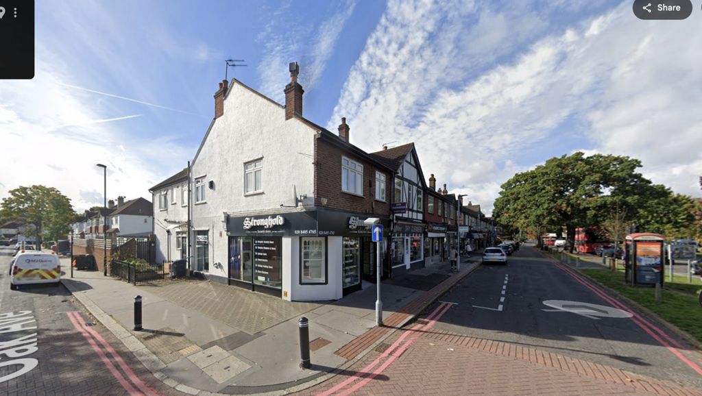 Property photo 3 of 4