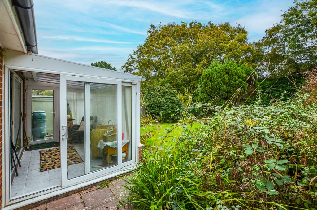 Property photo 3 of 19