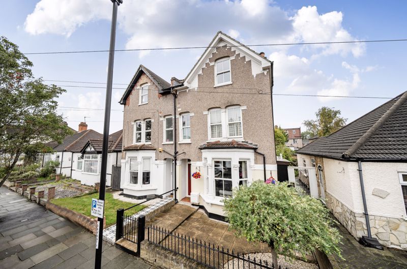 Property photo 1 of 22 Front