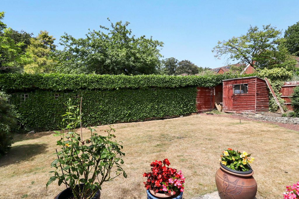 Property photo 3 of 14 Photo 12