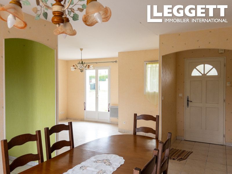 Property photo 2 of 10