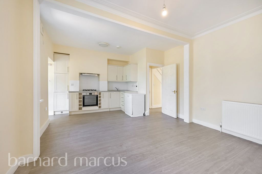 Property photo 1 of 9 Image