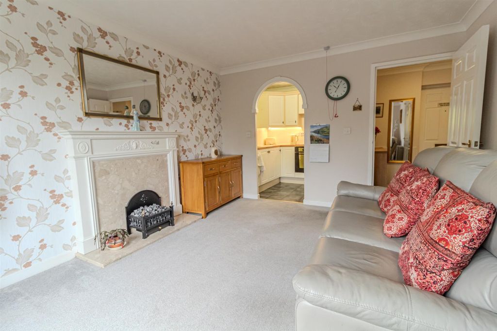 Property photo 1 of 16 Img_5790.Jpg