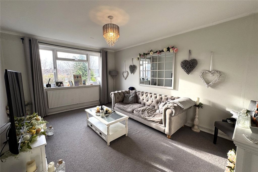 Property photo 2 of 9 Picture No. 08