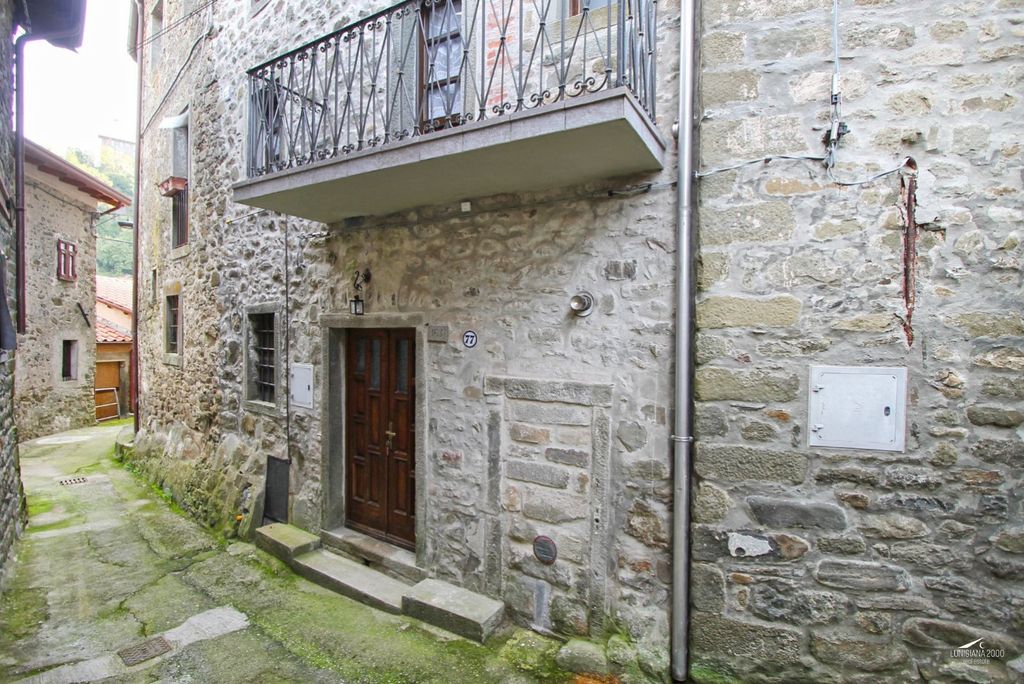 Property photo 2 of 29