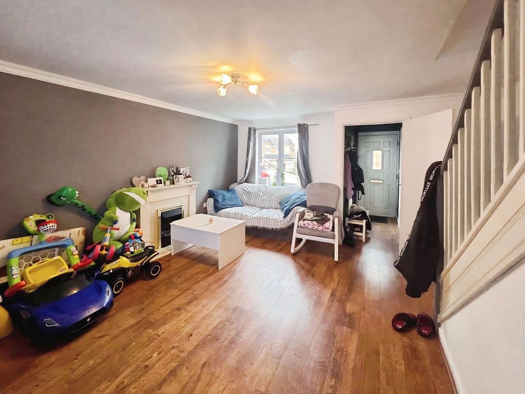 Property photo 2 of 21