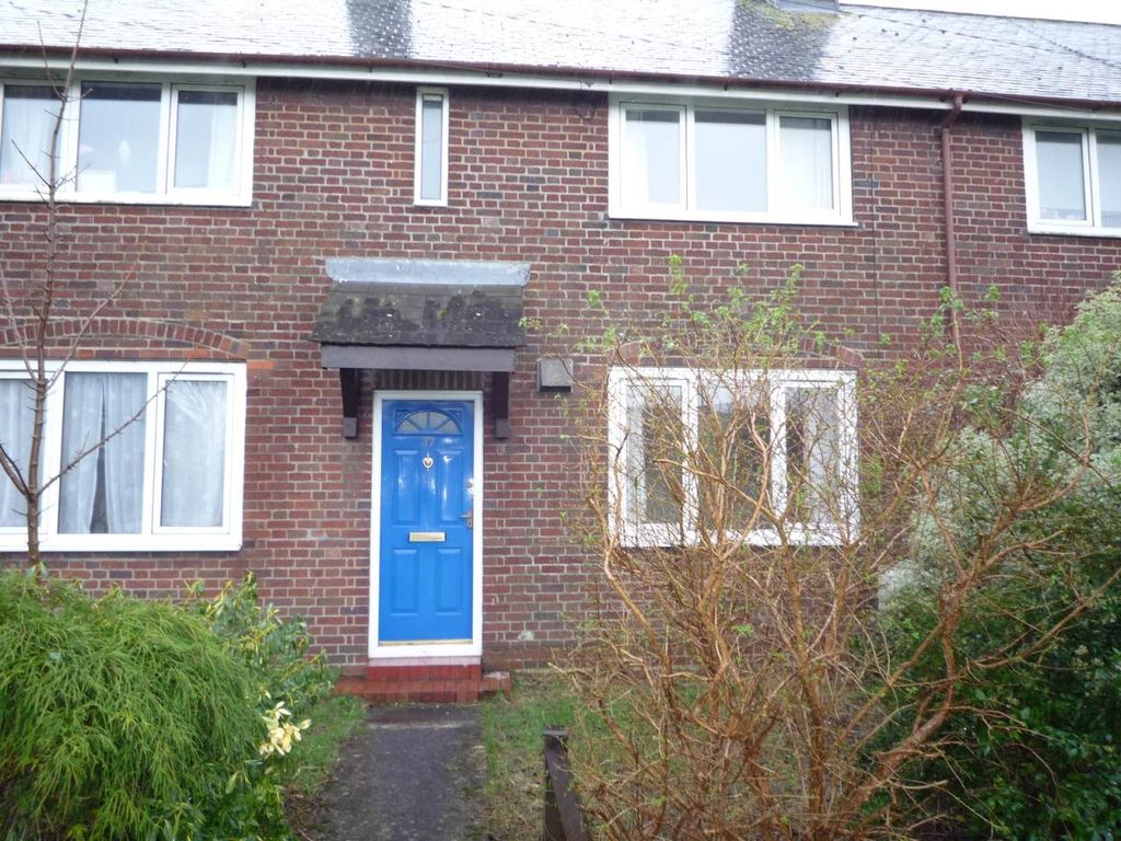 Property photo 1 of 10 Exterior