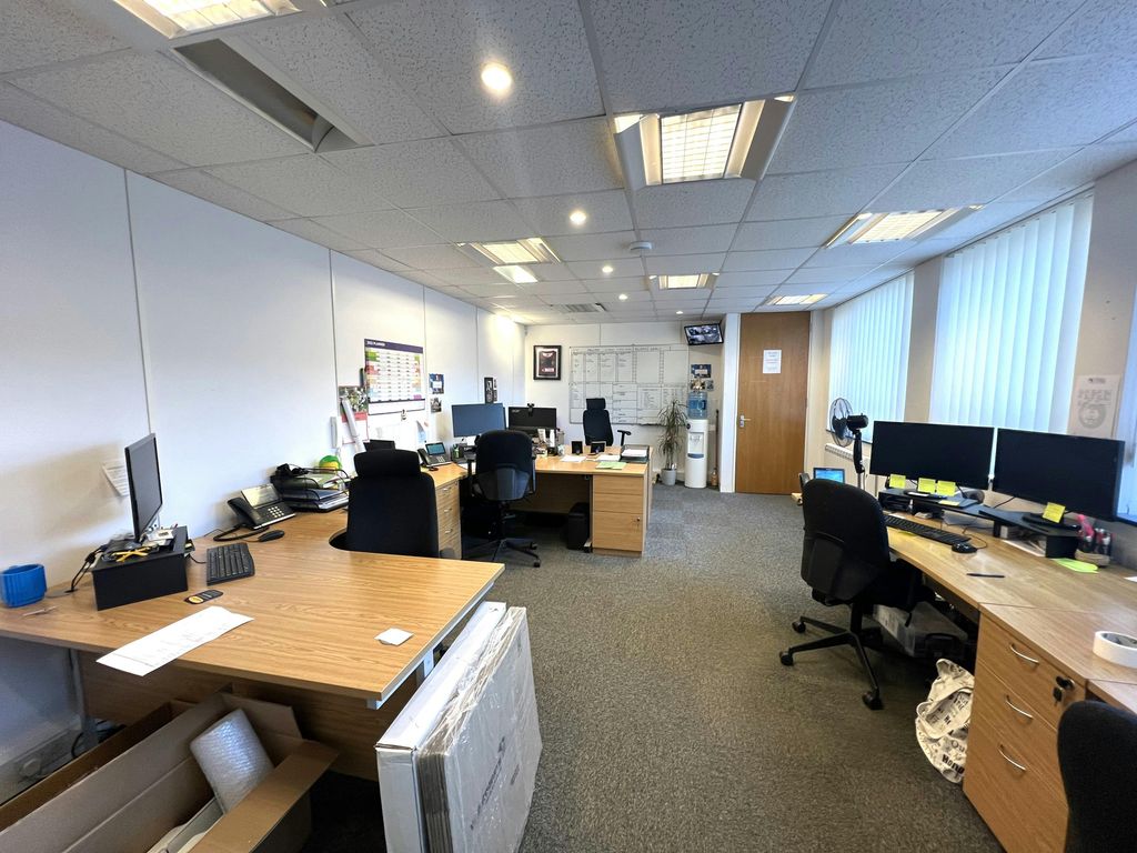 Property photo 2 of 8 Img_9542.Jpeg