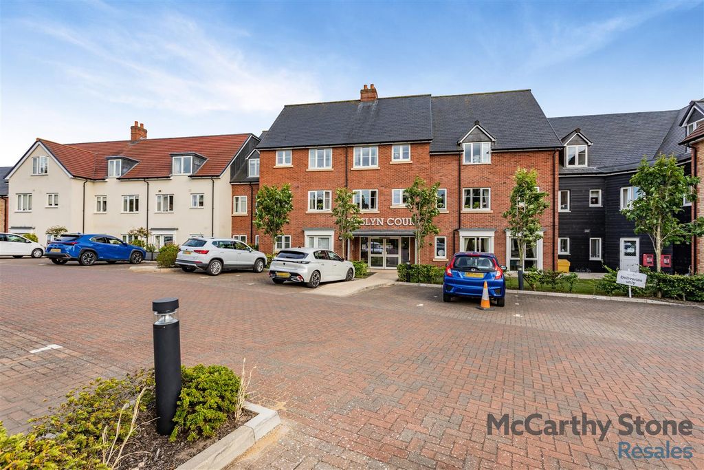 Property photo 1 of 21 8653524-Exterior07.Jpg