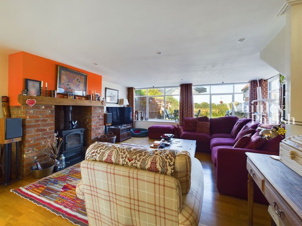 Property photo 3 of 20