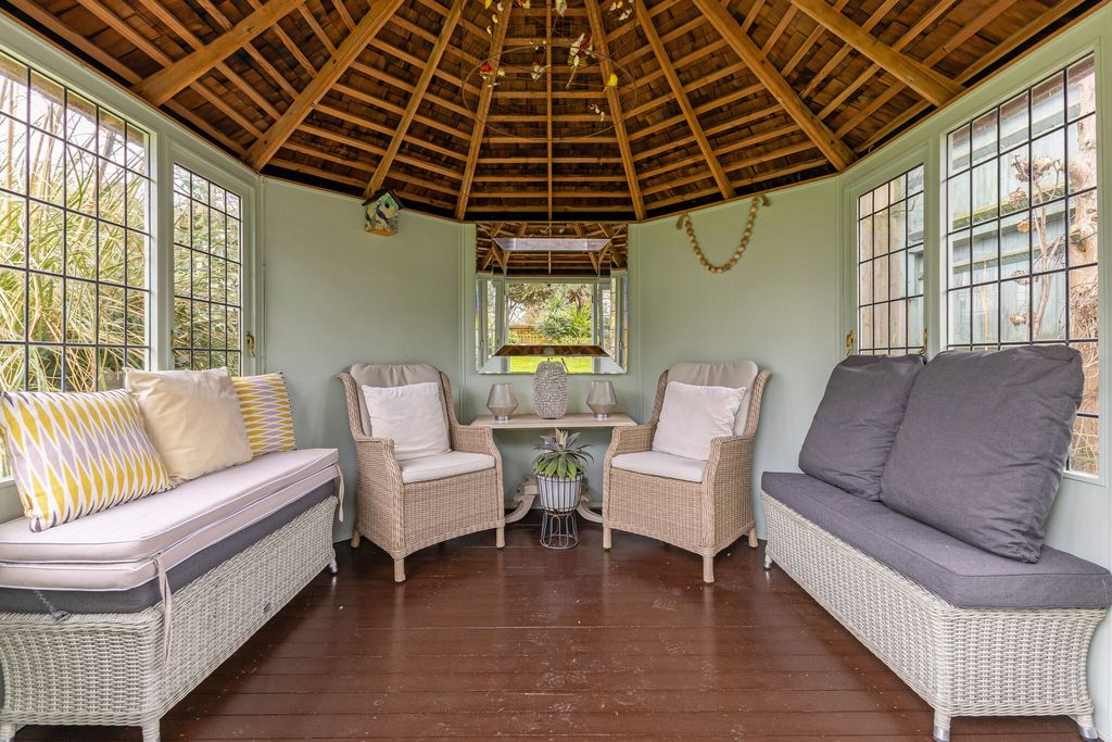 Additional image 28 of 4 bed detached house for salePrinces Crescent, Hove BN3