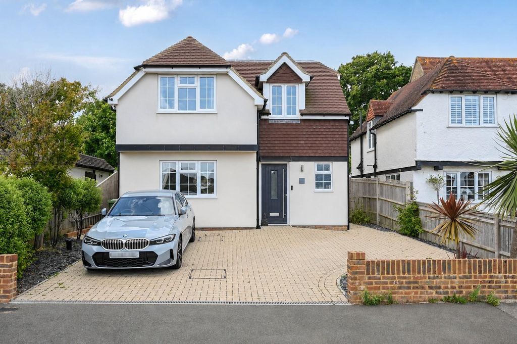 Property photo 1 of 25 166A Cooden.Jpeg