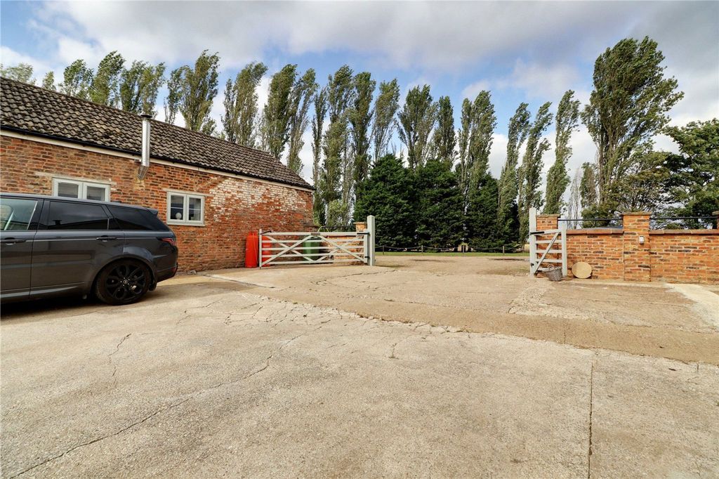 Additional image 62 of 9 bed detached house for saleCrowle, Scunthorpe DN17