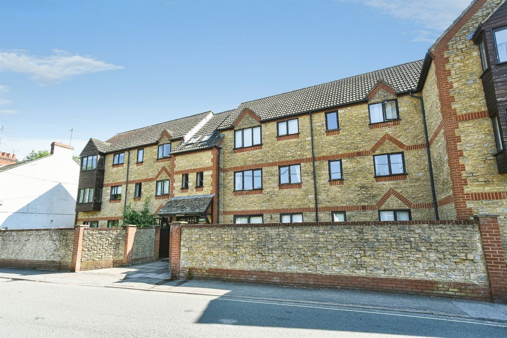Property photo 1 of 13
