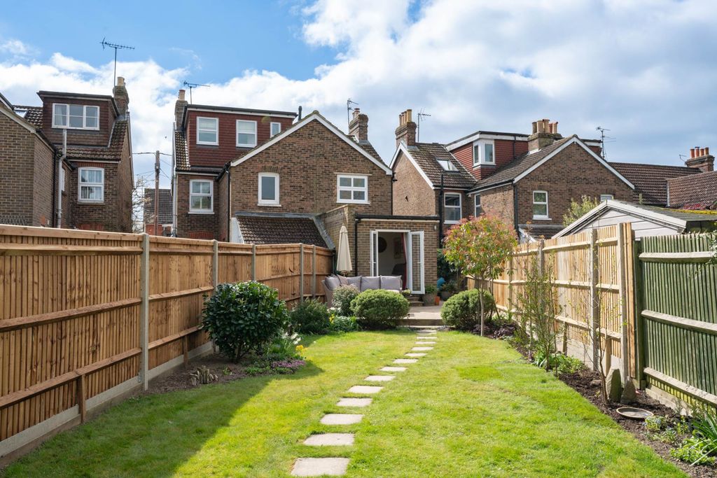 Property photo 2 of 22