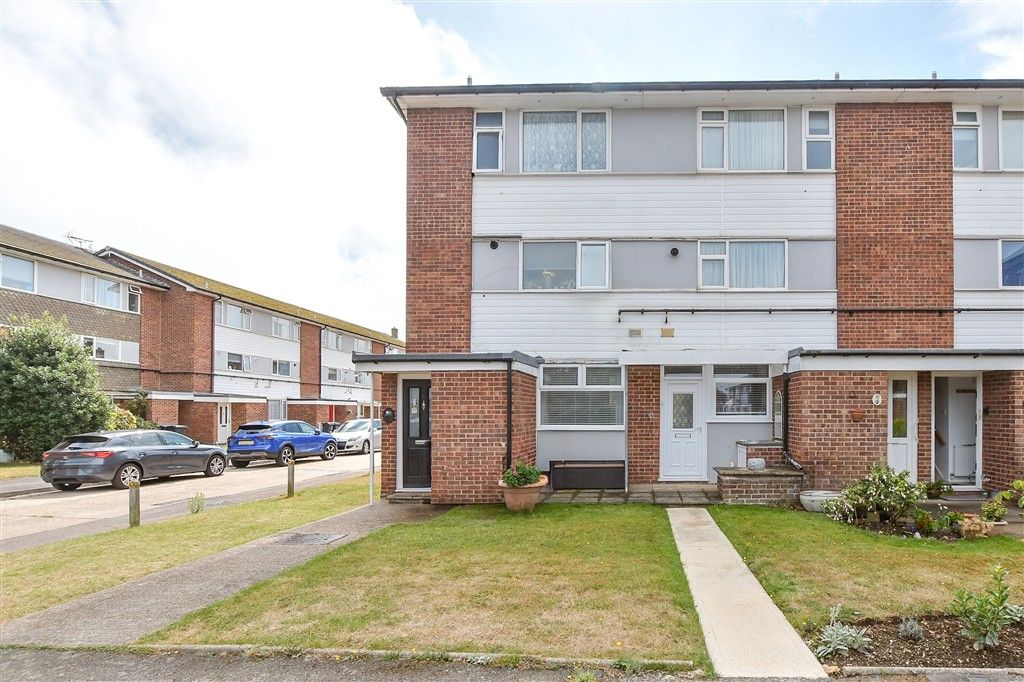 Property photo 1 of 9 C Ccccccc