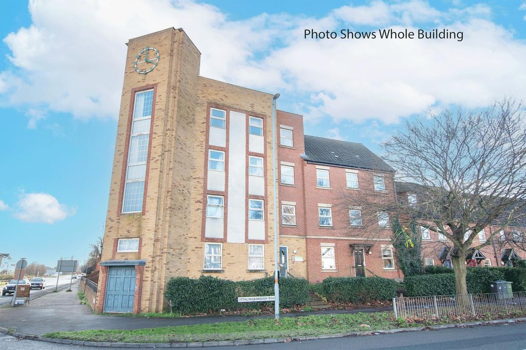 Property photo 1 of 15 42-Irthlingborough-Rd.Gif