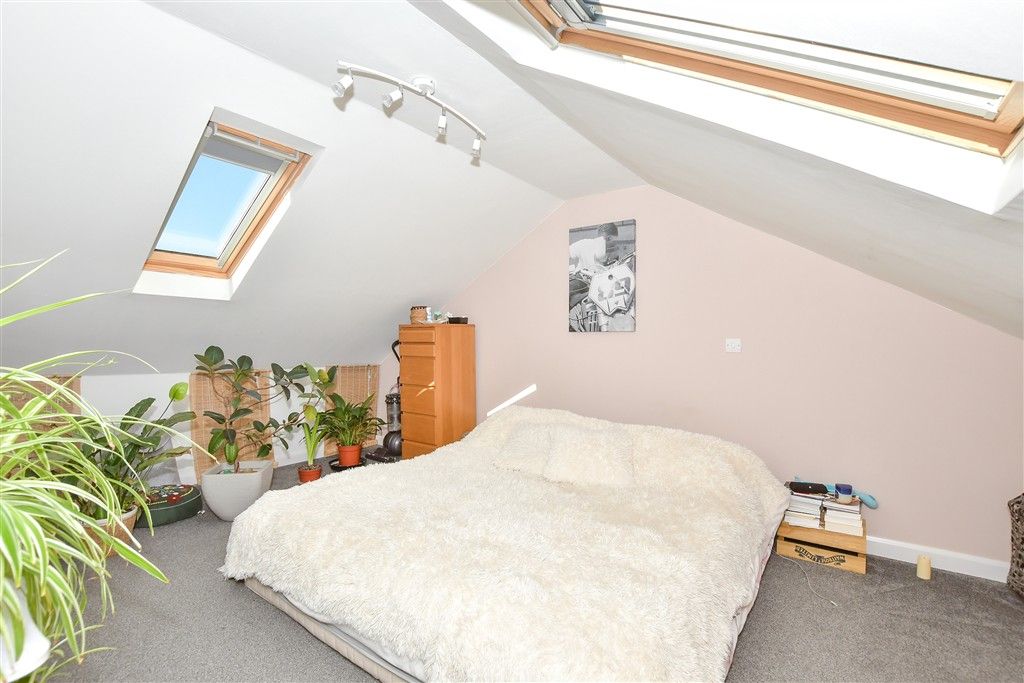 Property photo 3 of 12 Loft Room