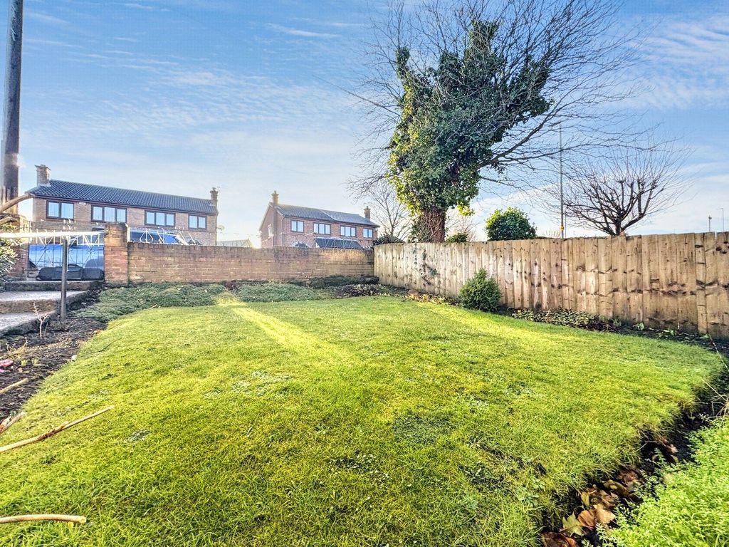 Property photo 3 of 21