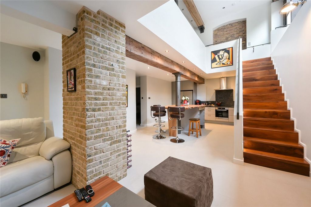 Property photo 1 of 12 Picture No. 15