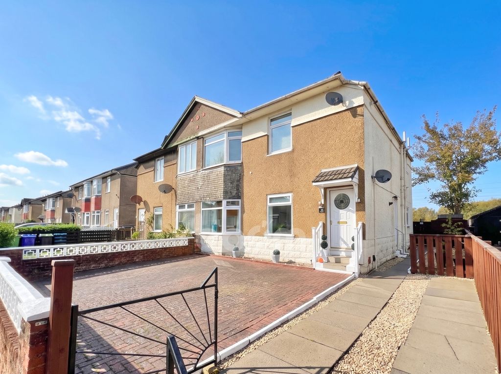 Property photo 1 of 21 Chirnside Road, Glasgow Kitchen Pic