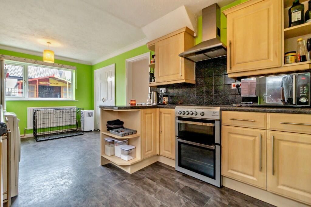 Property photo 3 of 20