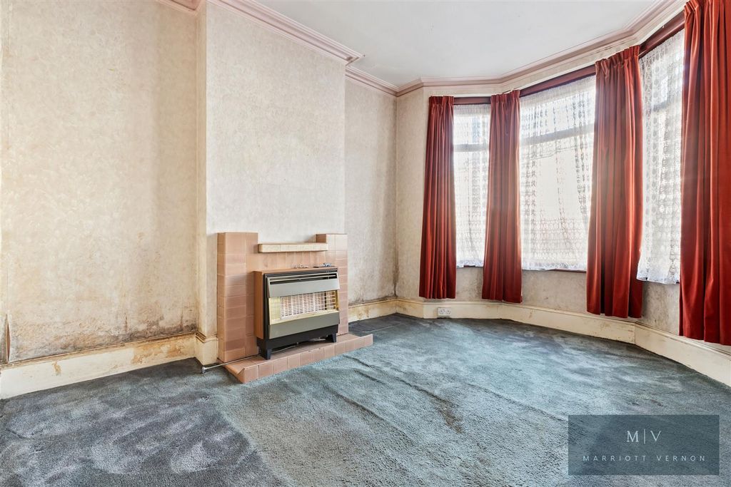 Property photo 3 of 13 Davidson Road 118 MV-3.Jpg