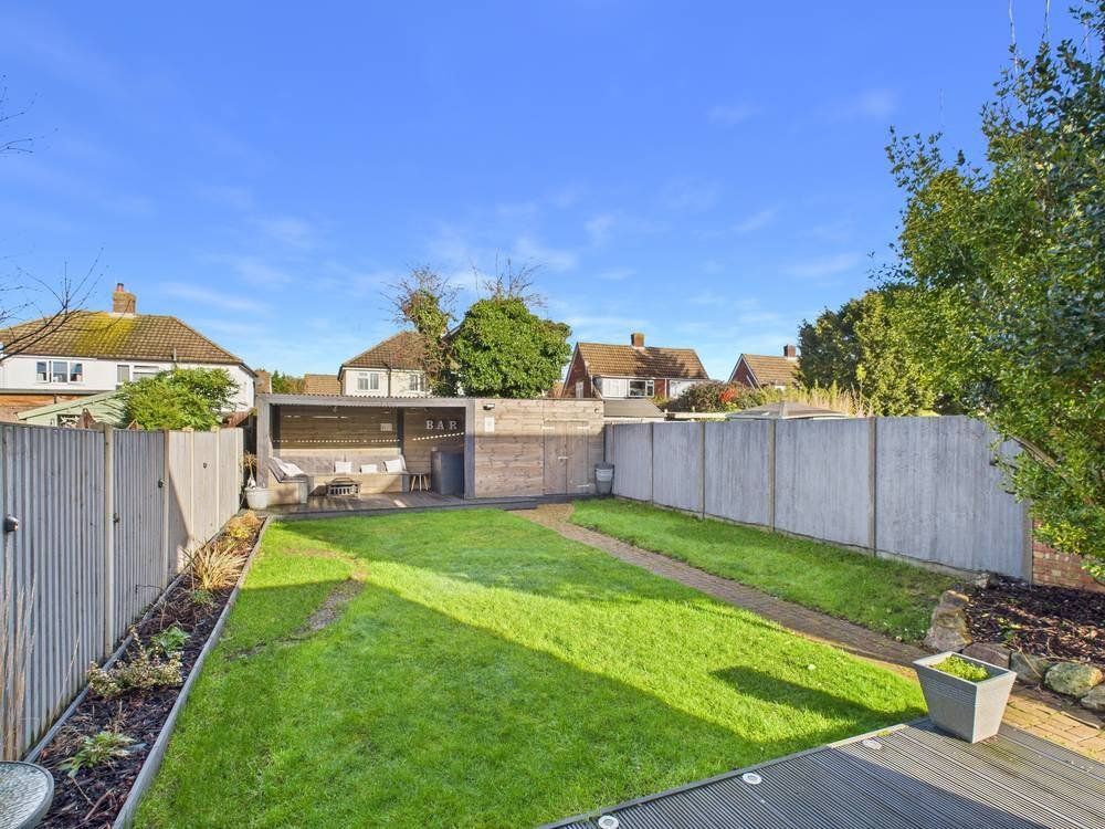 Property photo 3 of 20 Picture No. 22