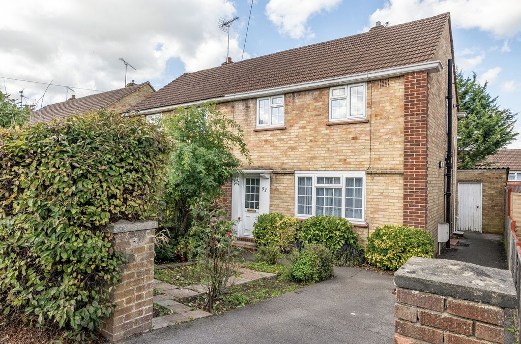 Property photo 1 of 13 1355921-8-68d154c...