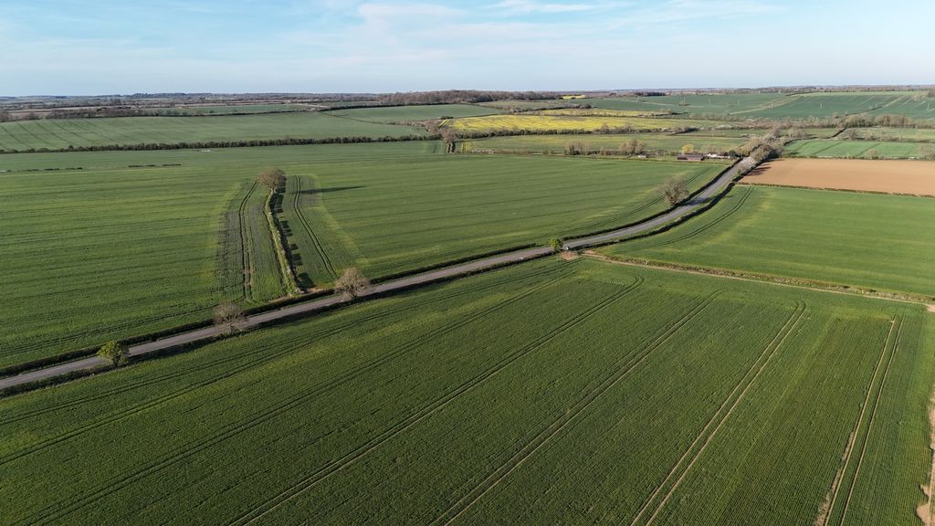 Property photo 1 of 12 Land