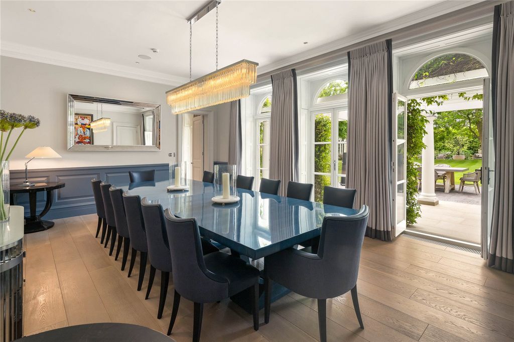 Property photo 3 of 12 Dining Room
