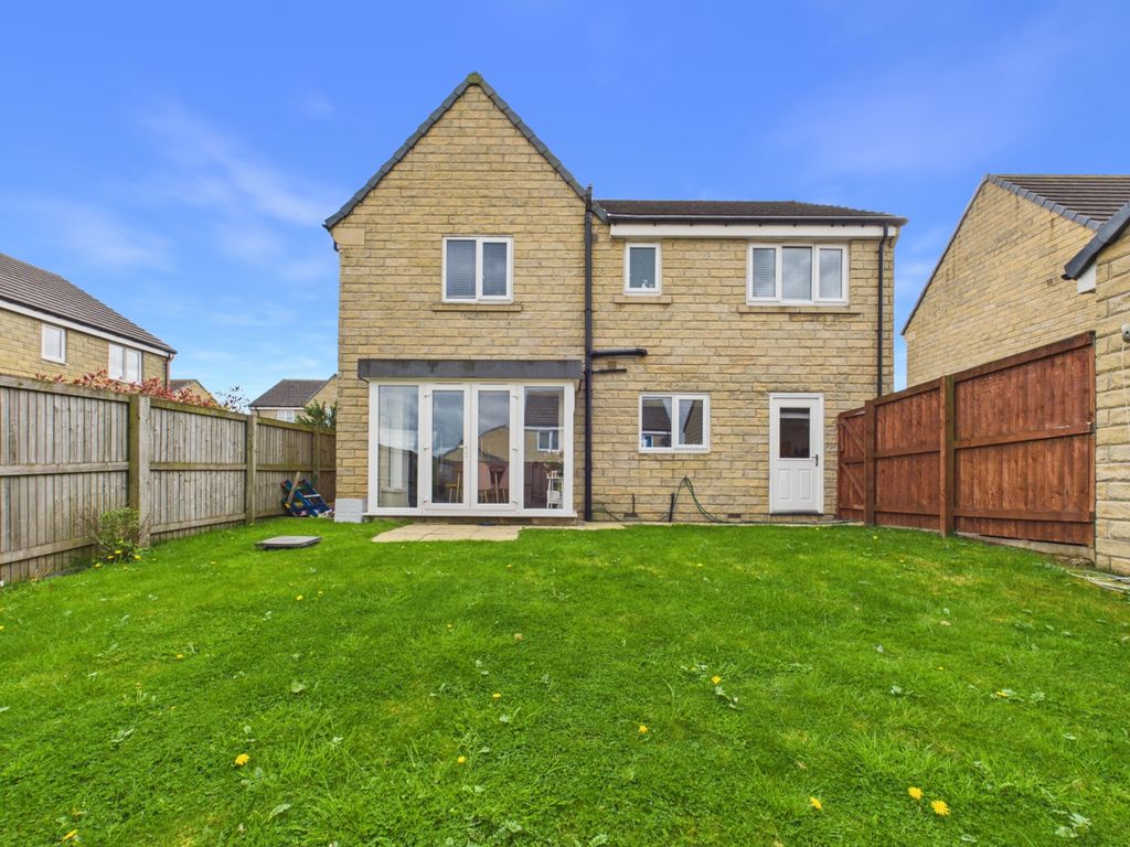 Property photo 3 of 23 Cam02637G0-Pr0024-Still028