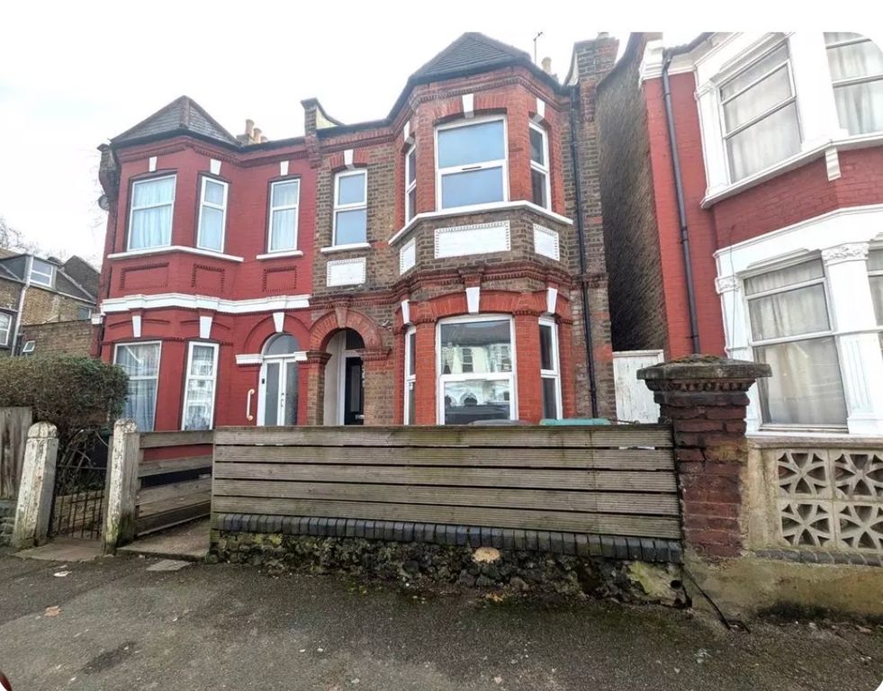 Property photo 1 of 13 Img_2086