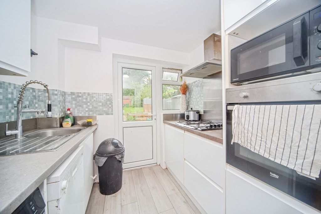 Property photo 2 of 16 Pbox-Img.Jpg