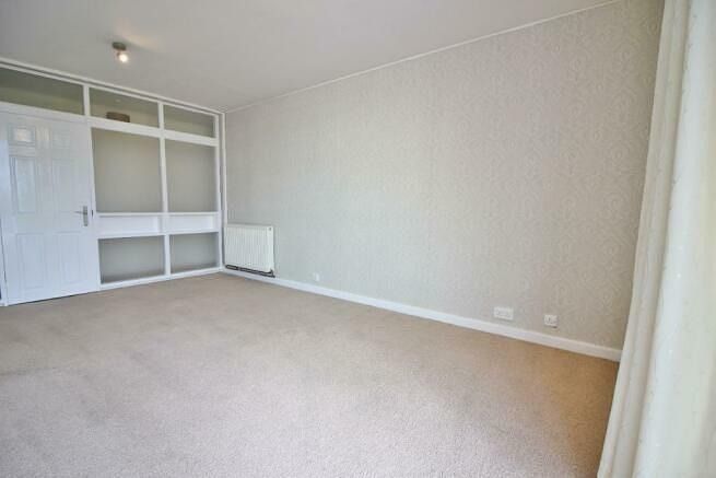 Property photo 3 of 8 4319434