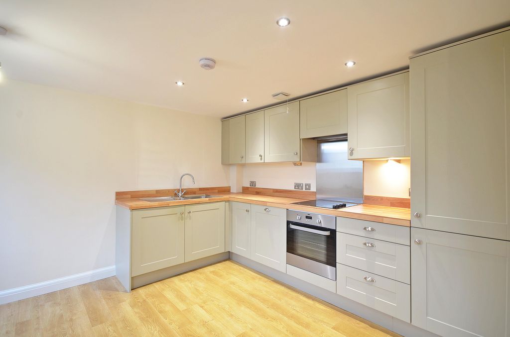 Property photo 3 of 9 Picture 3