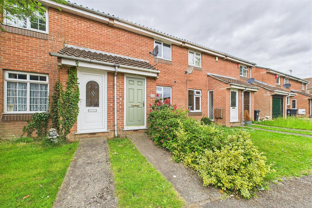Property photo 1 of 11
